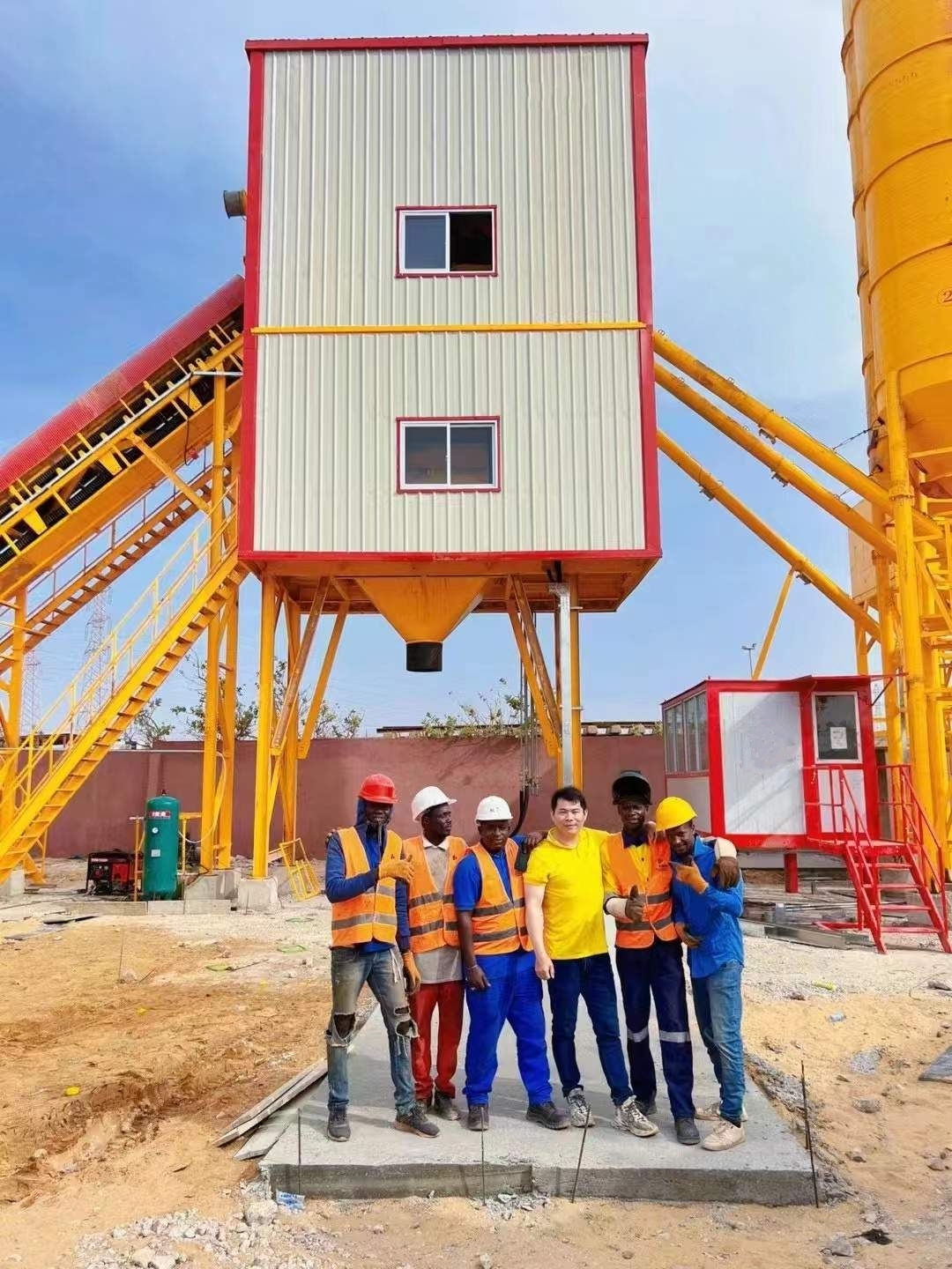 Concrete  Batching Plant HZS120