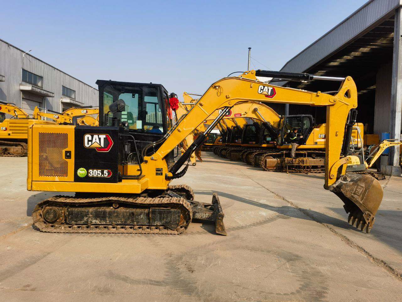 CAT305.5