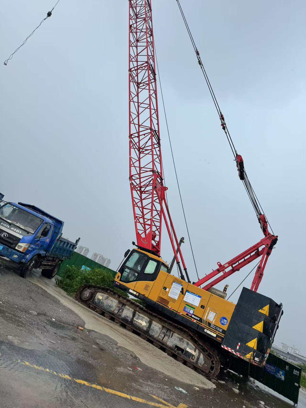 Raupenkran SANY 75Tonnen