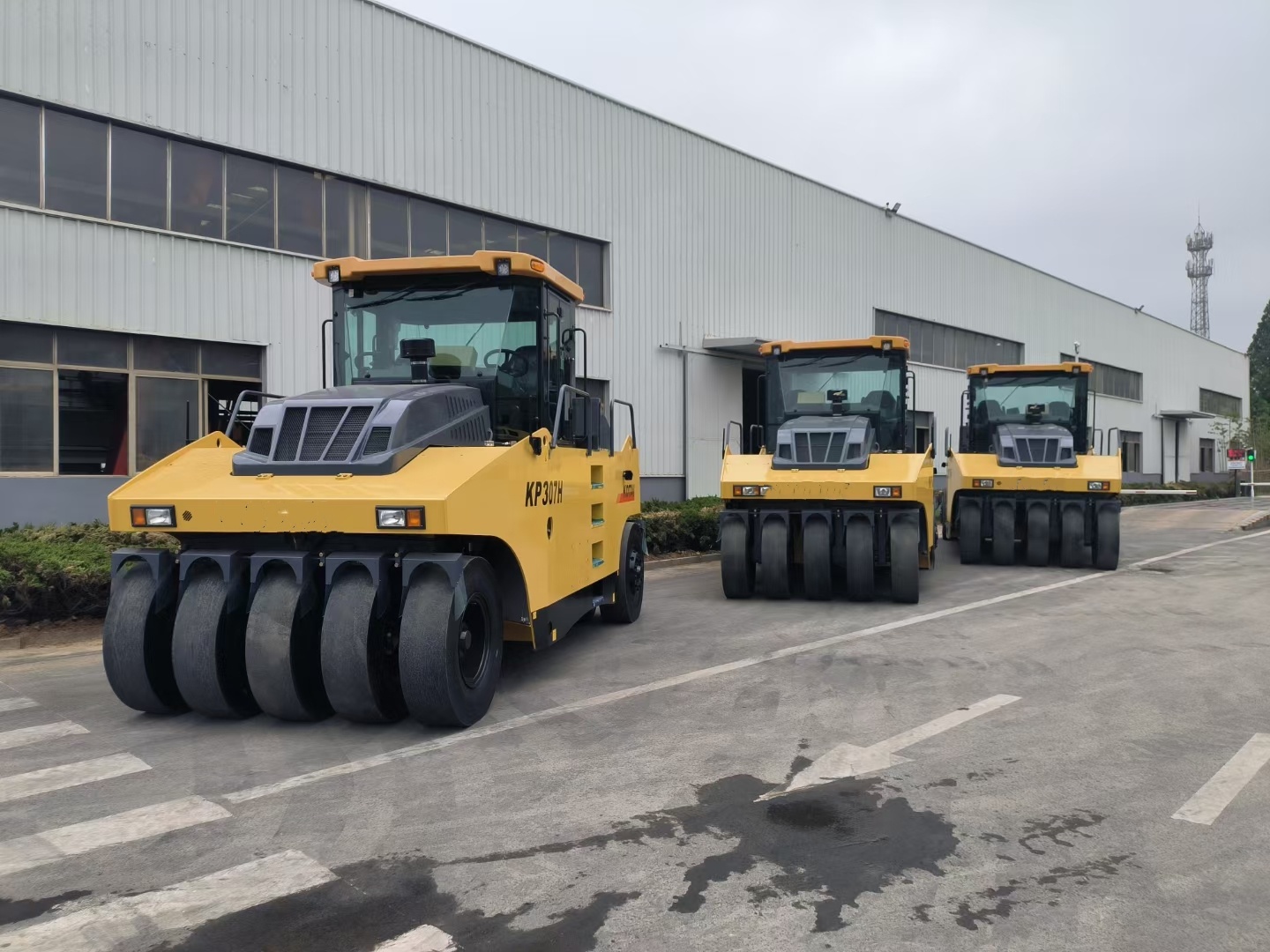 KP Vollhydraulische Reifenwalze/-kompaktor