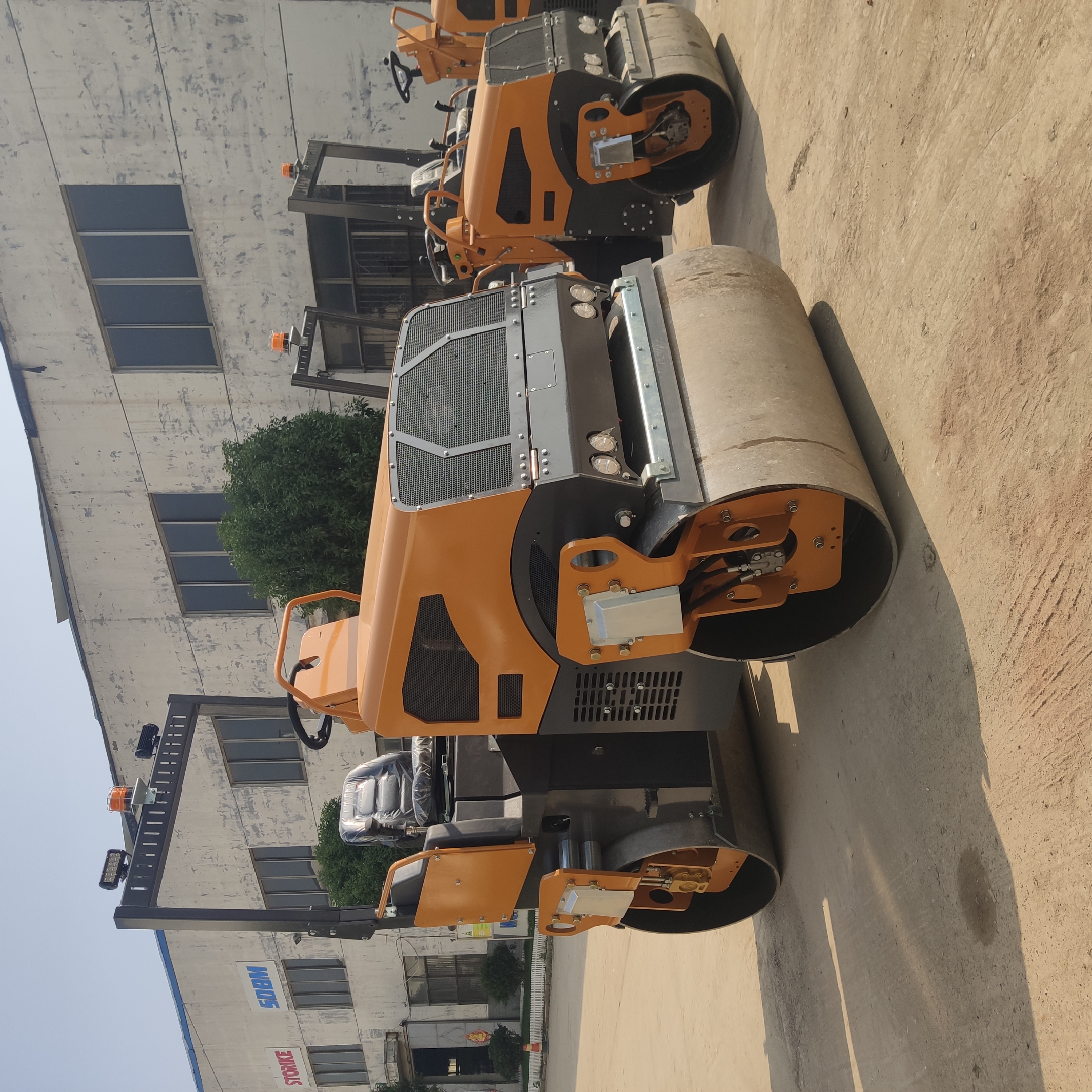 4000 Verdichter/ Straßenwalze